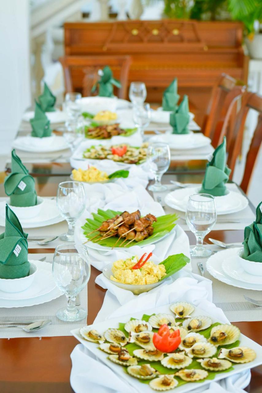 Casablanca By The Sea Hotel Olango Island Ngoại thất bức ảnh