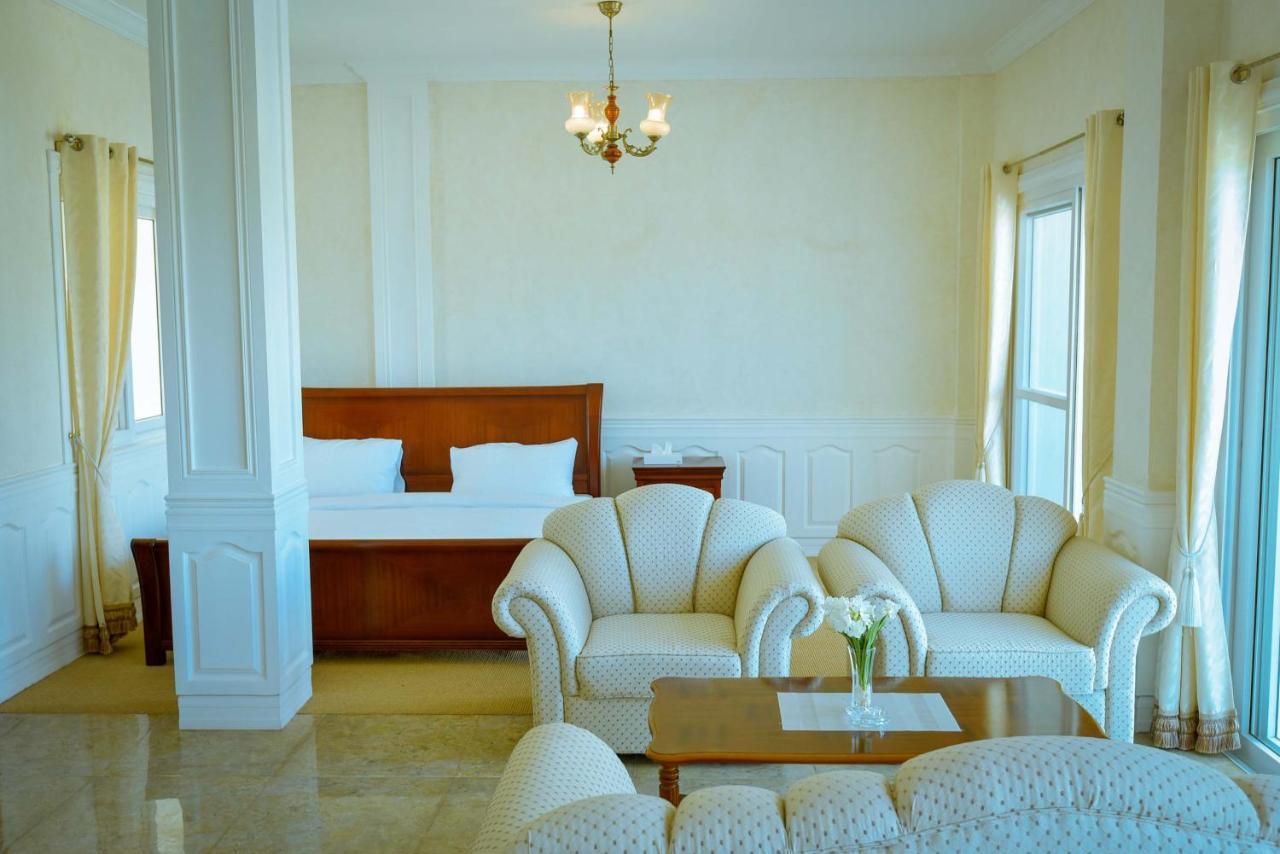 Casablanca By The Sea Hotel Olango Island Ngoại thất bức ảnh