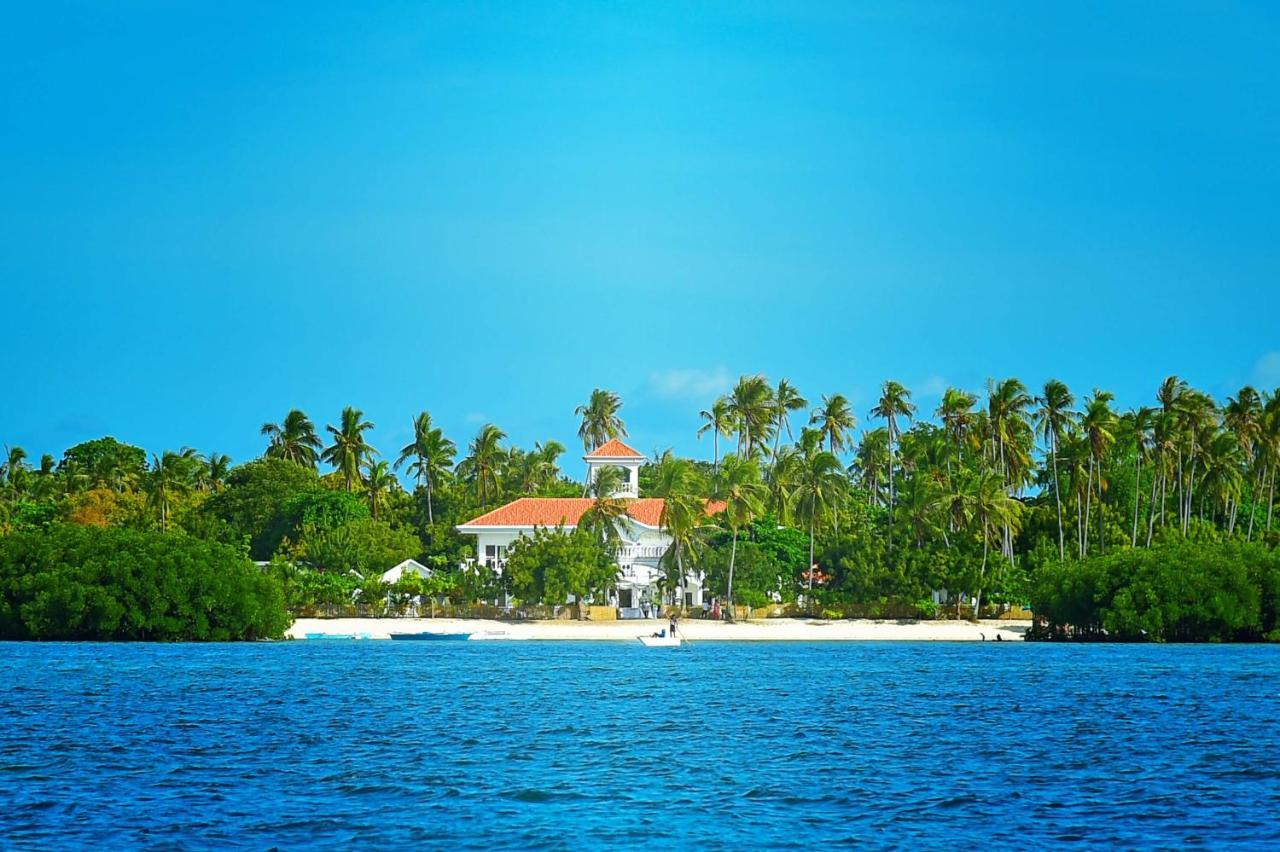 Casablanca By The Sea Hotel Olango Island Ngoại thất bức ảnh